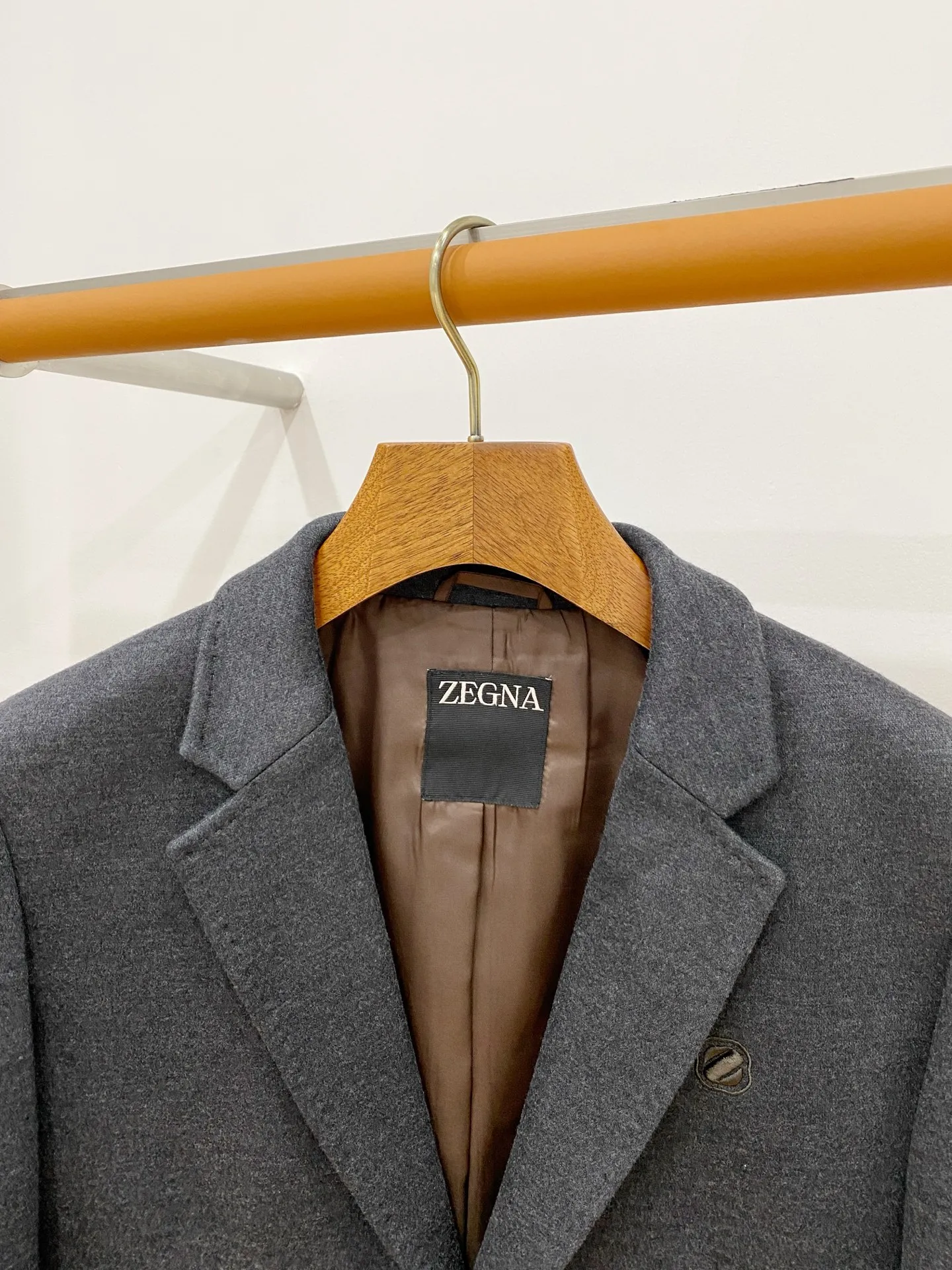 Zegn Premium ， ， Zegna 。 ， 。 ， ， ， ， 。 ， ， ， Wear-Resistant。 ， ， 。 ， ， 。 。Size：48-54。9574E 80